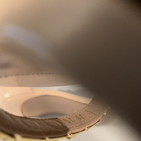 Stuart Weitzman High heel nude blush gold stud accents womens shoes - Picture 15 of 16